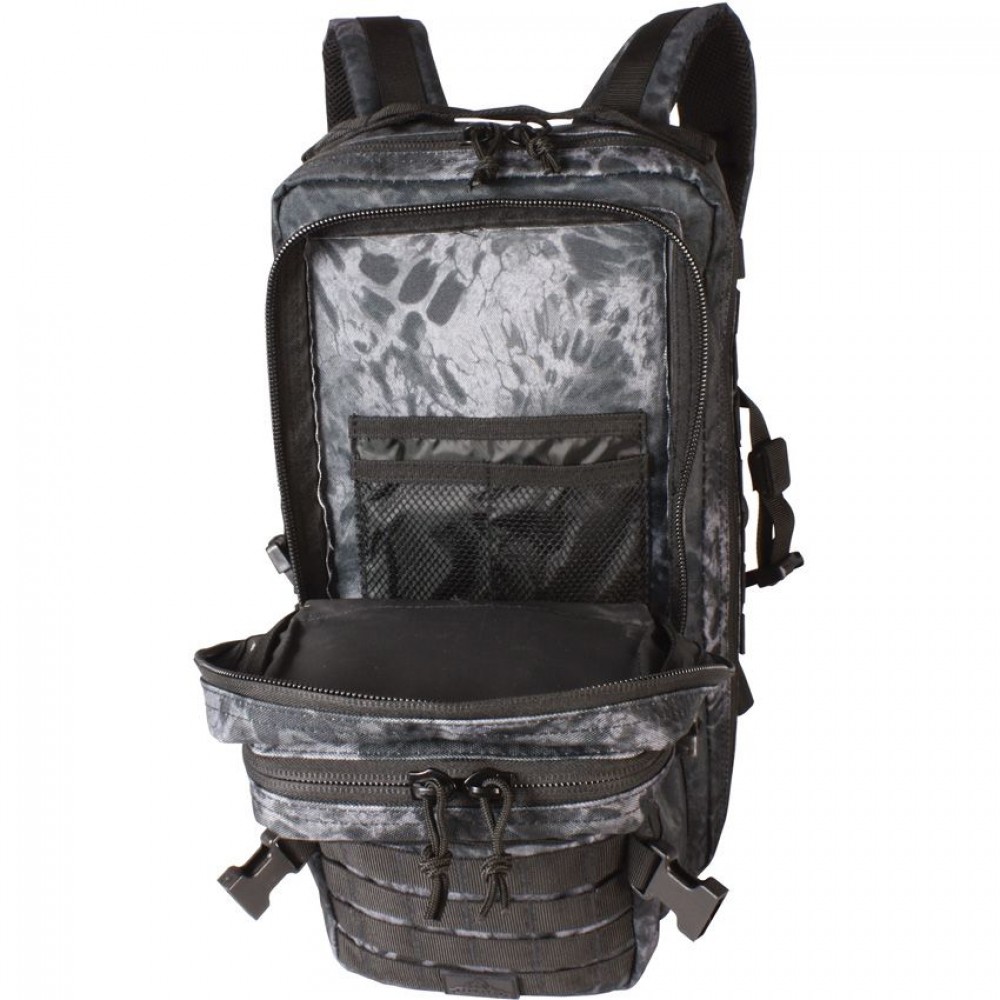 Red Rock Assault Backpack PRYM1 Black Camo - 28L